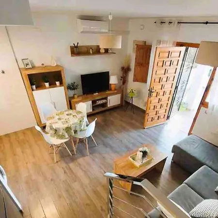 Fee4me Cosy In Jardin