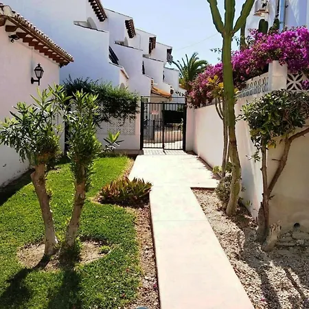 Fee4me Cosy In Jardin Torrevieja