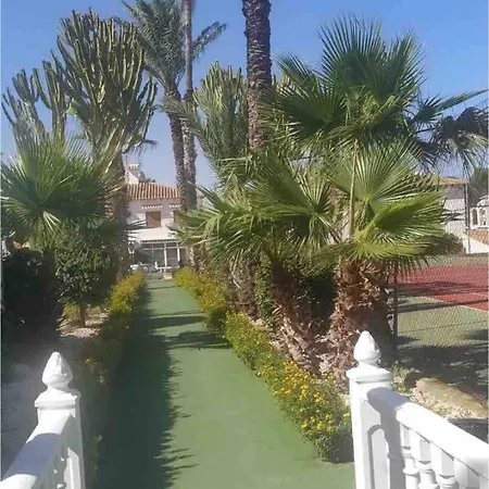 Fee4me Cosy In Jardin Torrevieja